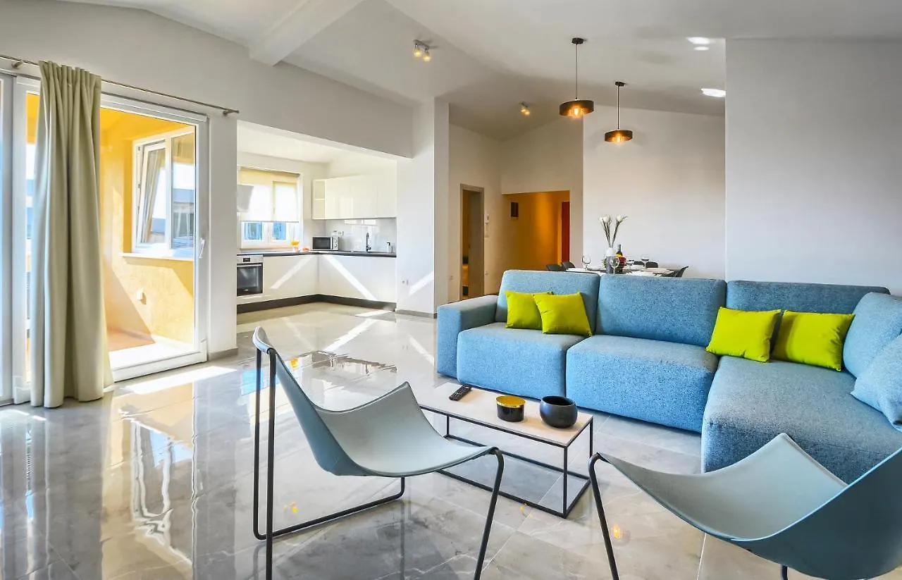 Apartments Macuka- New And Luxury, Near Beach contacts
