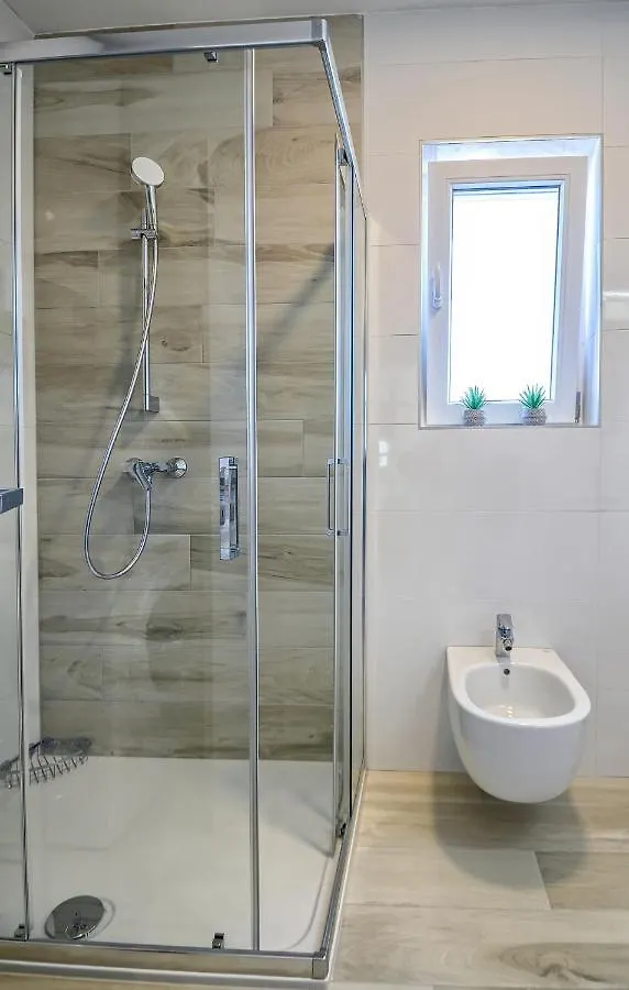Apartments Macuka- New And Luxury, Near Beach Banjole 0*,  Croatia